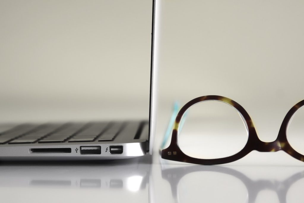 Glasses laptop